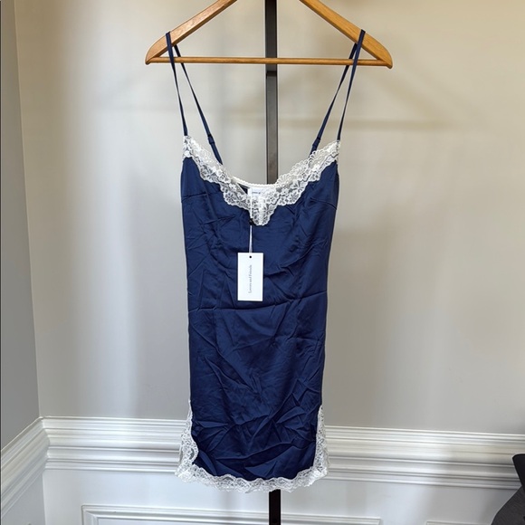 Lovers + Friends Dresses & Skirts - Lovers and Friends dress